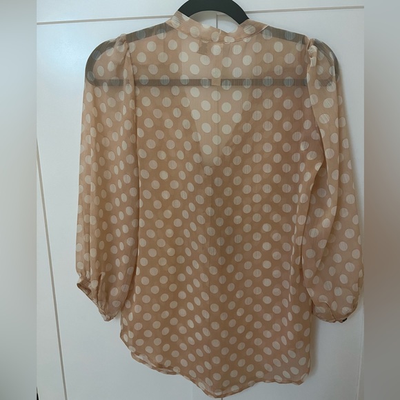 Women’s Blouse - Picture 2 of 3
